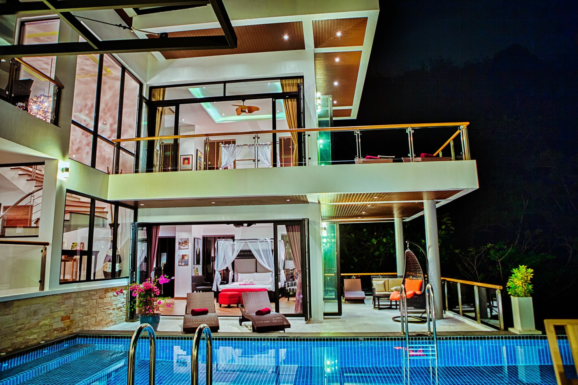 Fully Serviced Grand Villa Luxury Time Phuket 방타오 비치 외부 사진