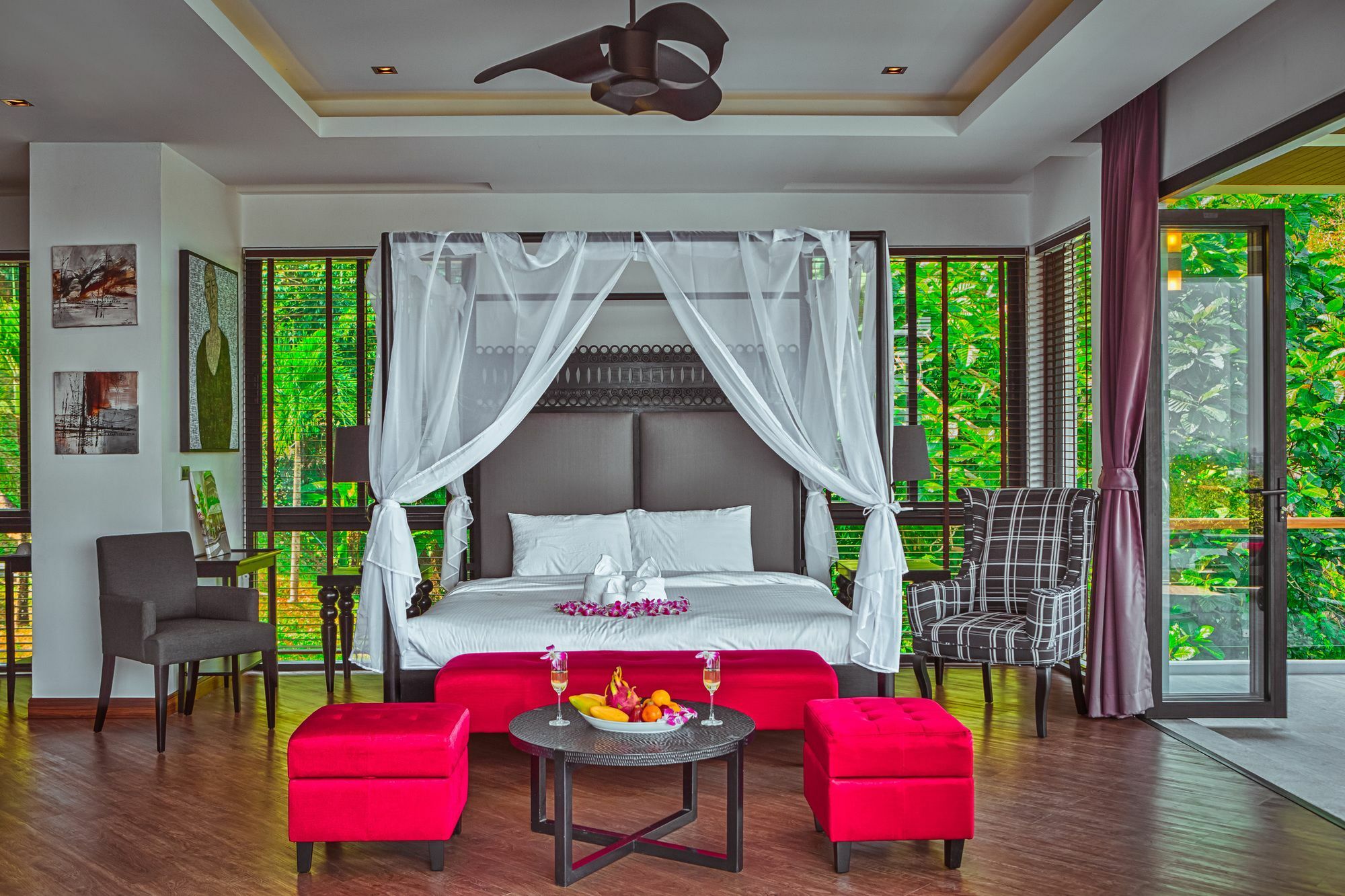 Fully Serviced Grand Villa Luxury Time Phuket 방타오 비치 외부 사진