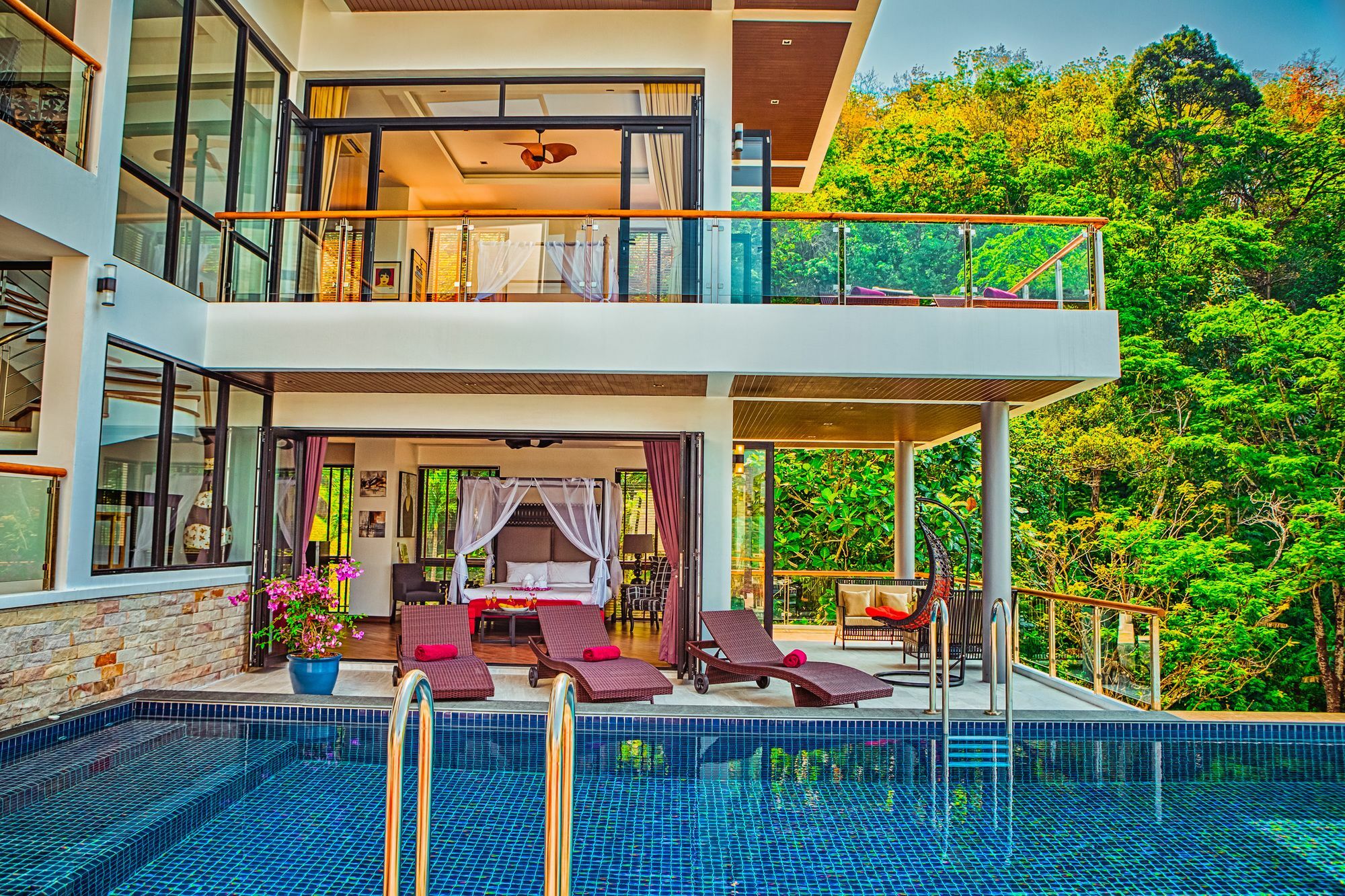Fully Serviced Grand Villa Luxury Time Phuket 방타오 비치 외부 사진